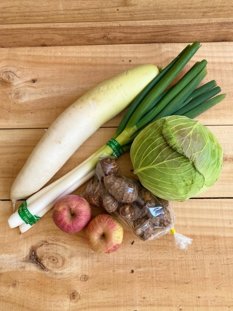 広島の農家さんの規格外野菜をお届け！　大根、キャベツ、長ネギ、りんご、里芋