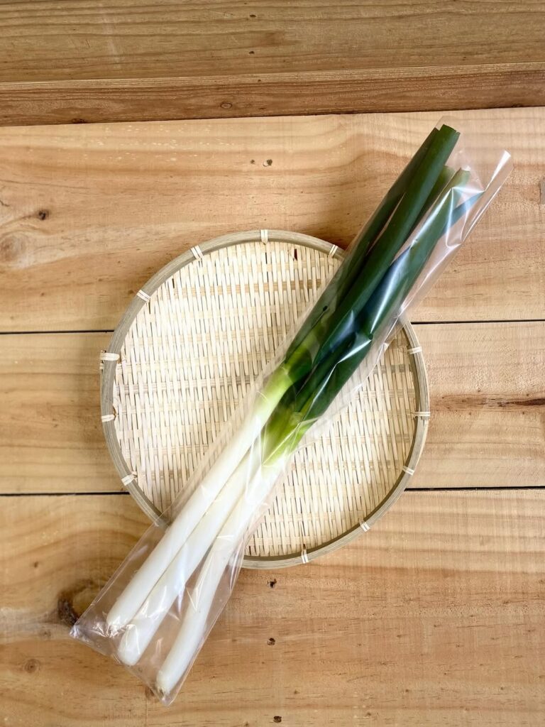 広島の農家さんの規格外野菜をお届け！　白ネギ